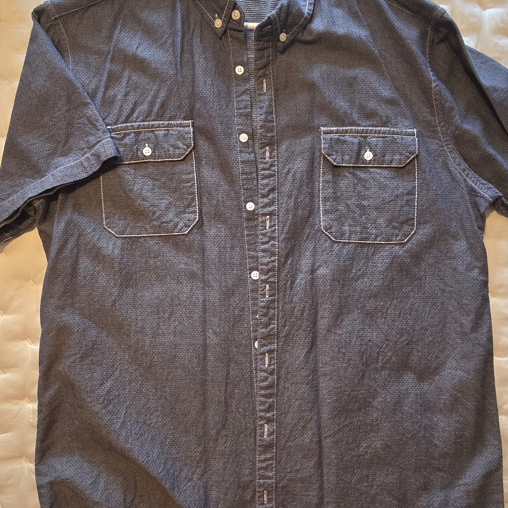 BKE Men's dark gray Button-Up short sleeve shirt